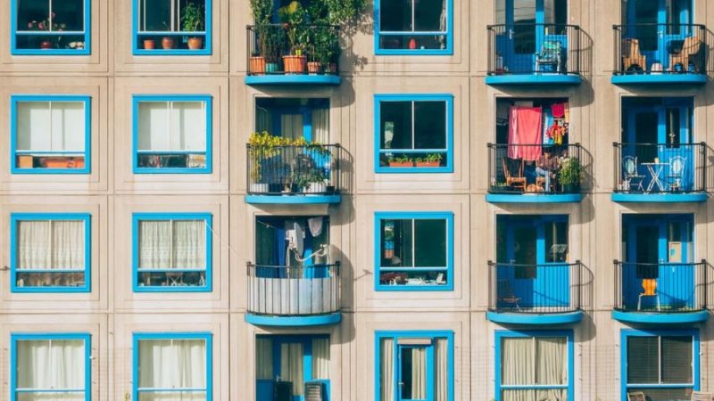 Fenêtres en PVC ou en aluminium : quelle est la meilleure solution ?